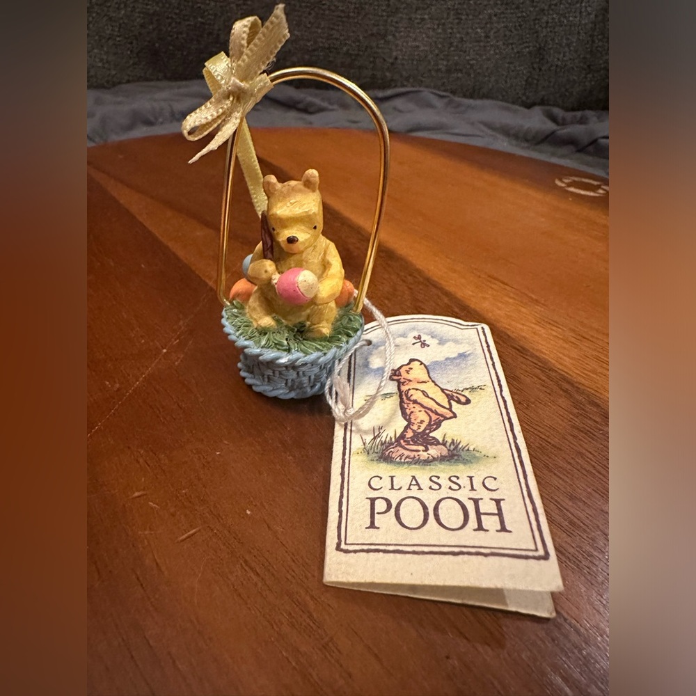 90’s Classic Easter Basket Ornament VTG Midwest of Cannon Falls Pooh Ornament
